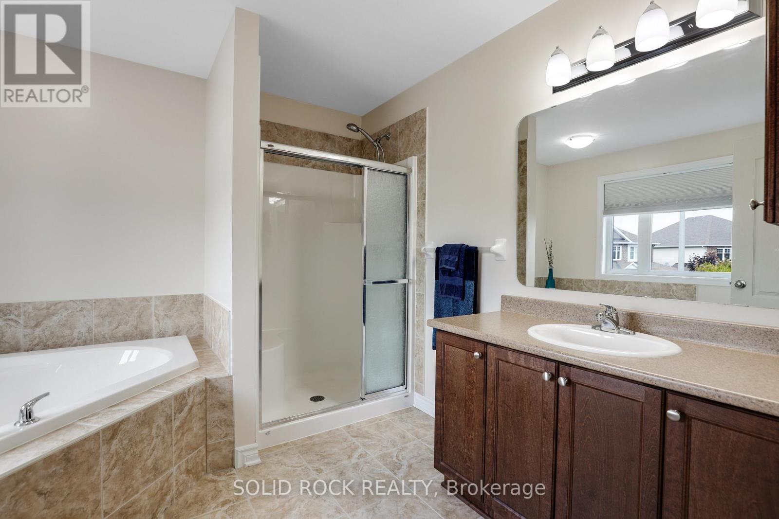 706 Wrangler Circle, Ottawa, Ontario  K2S 0R2 - Photo 24 - X12416168