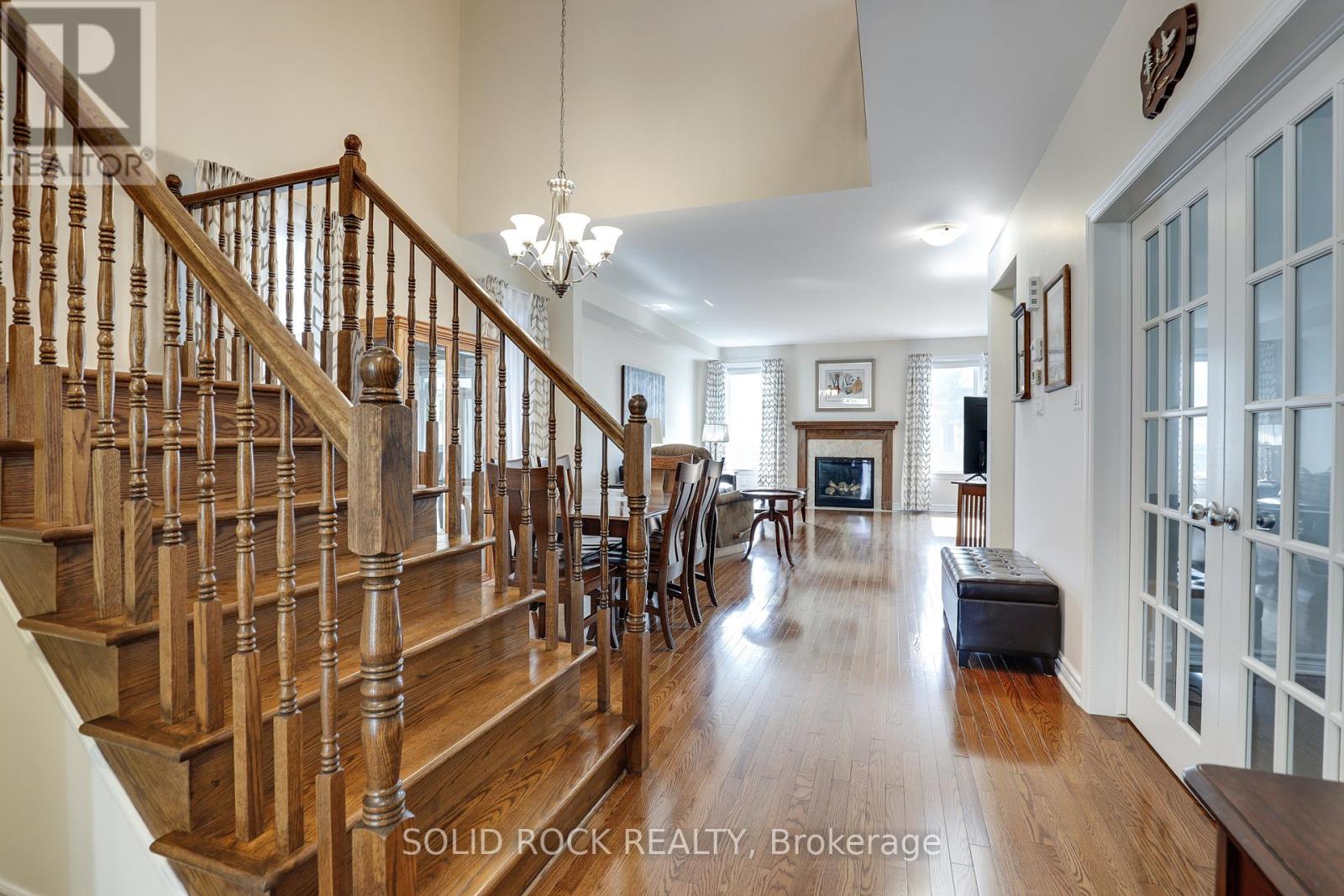 706 Wrangler Circle, Ottawa, Ontario  K2S 0R2 - Photo 8 - X12416168