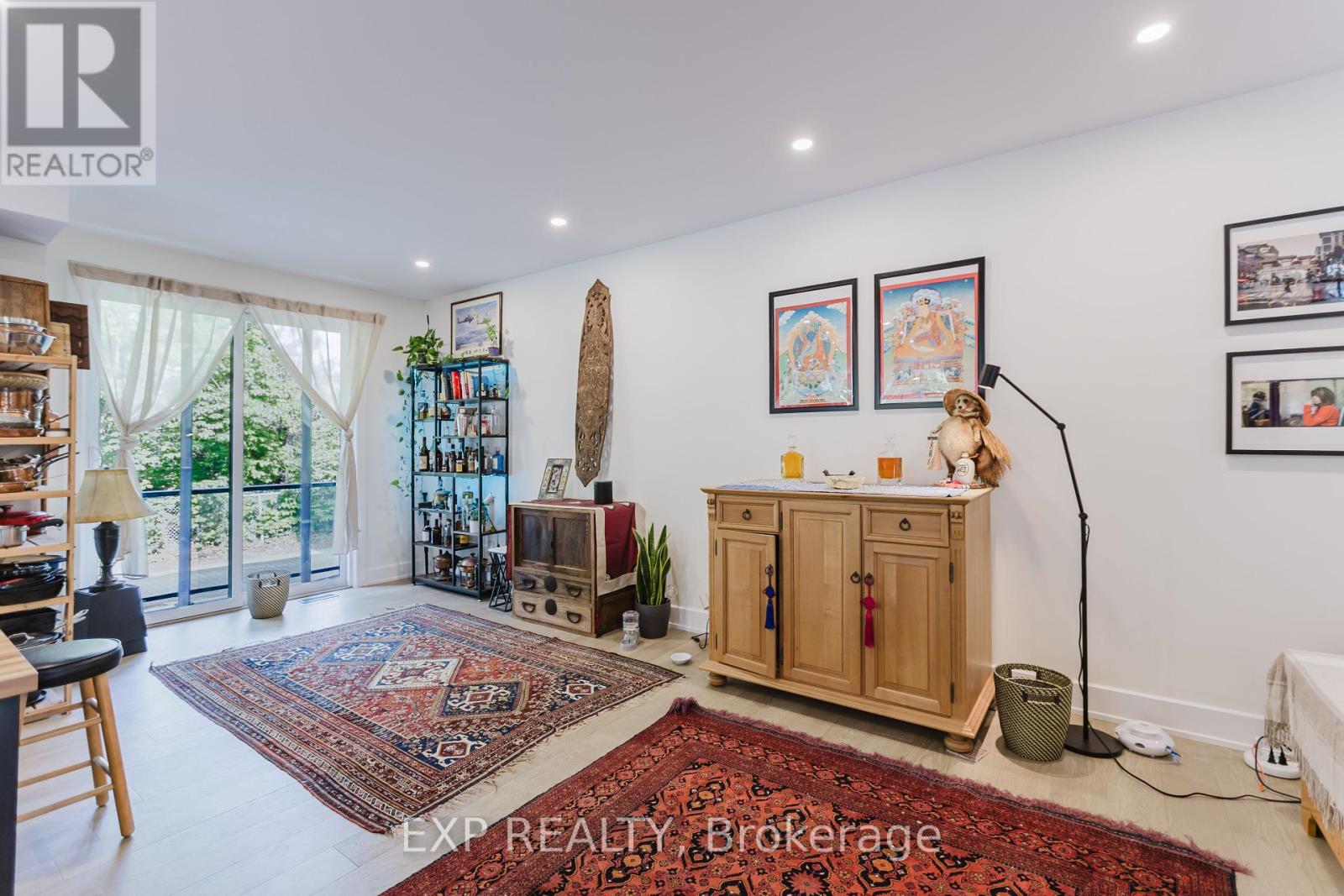 62 Columbus Avenue, Ottawa, Ontario  K1K 1R3 - Photo 8 - X12416190