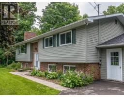 6677 ROGER STEVENS DRIVE N, Montague, Ontario