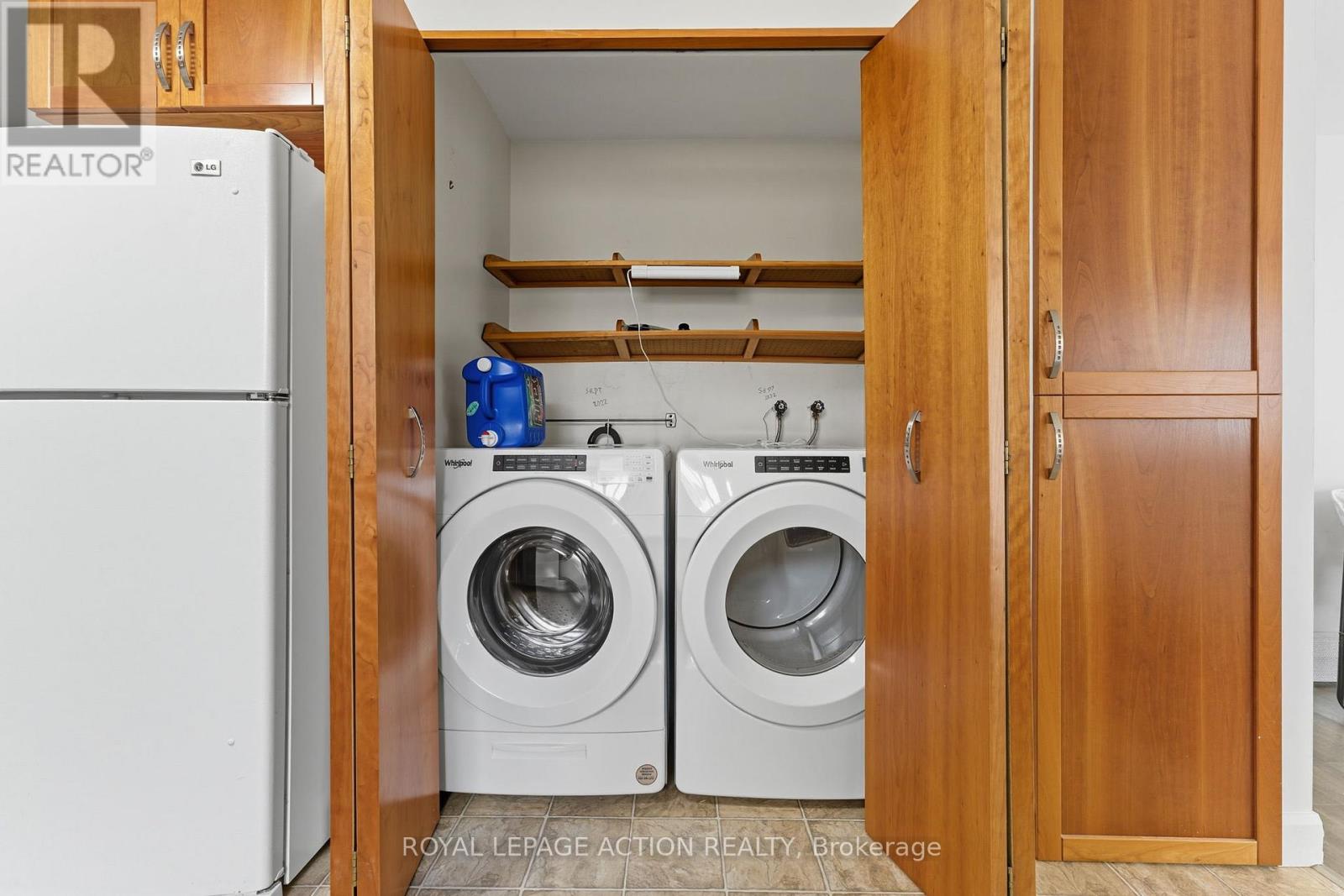 14 Jackson Heights, Norfolk, Ontario  N0A 1N5 - Photo 12 - X12416006