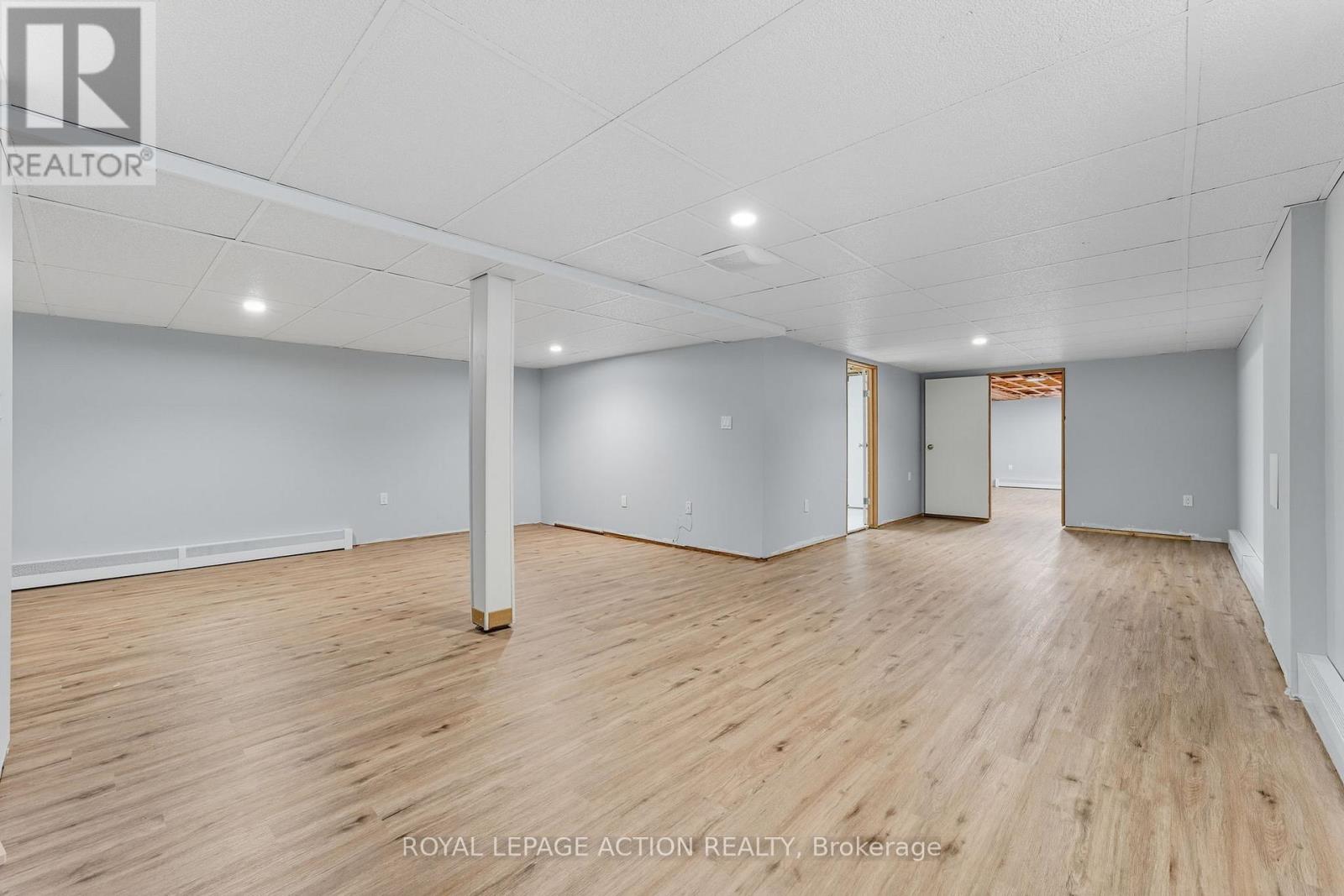 14 Jackson Heights, Norfolk, Ontario  N0A 1N5 - Photo 18 - X12416006