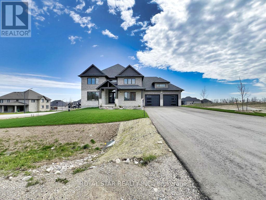 38 Charles Currie Crescent, Erin, Ontario  N1H 0B7 - Photo 2 - X12416071