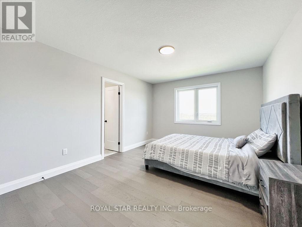 38 Charles Currie Crescent, Erin, Ontario  N1H 0B7 - Photo 25 - X12416071