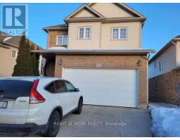 1203 COUNTRYSTONE DRIVE, Kitchener, Ontario