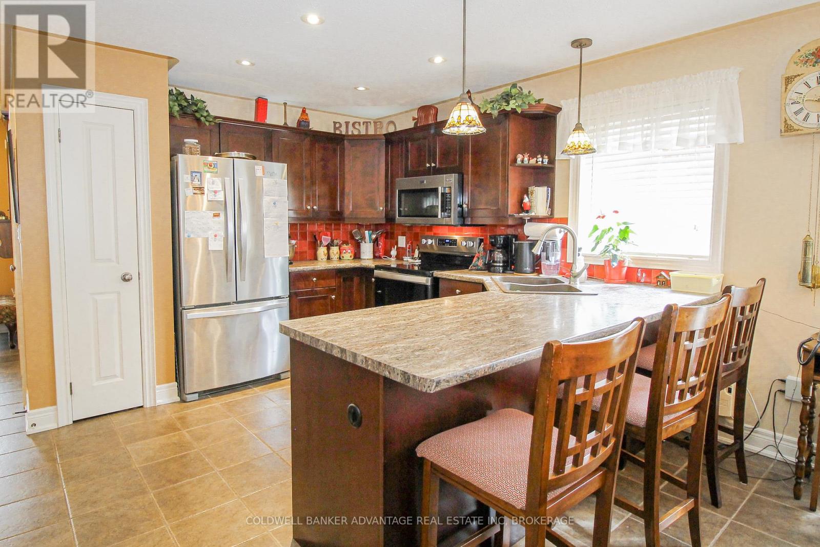 3935 Lower Coach Road, Fort Erie, Ontario  L0S 1S0 - Photo 13 - X12416177