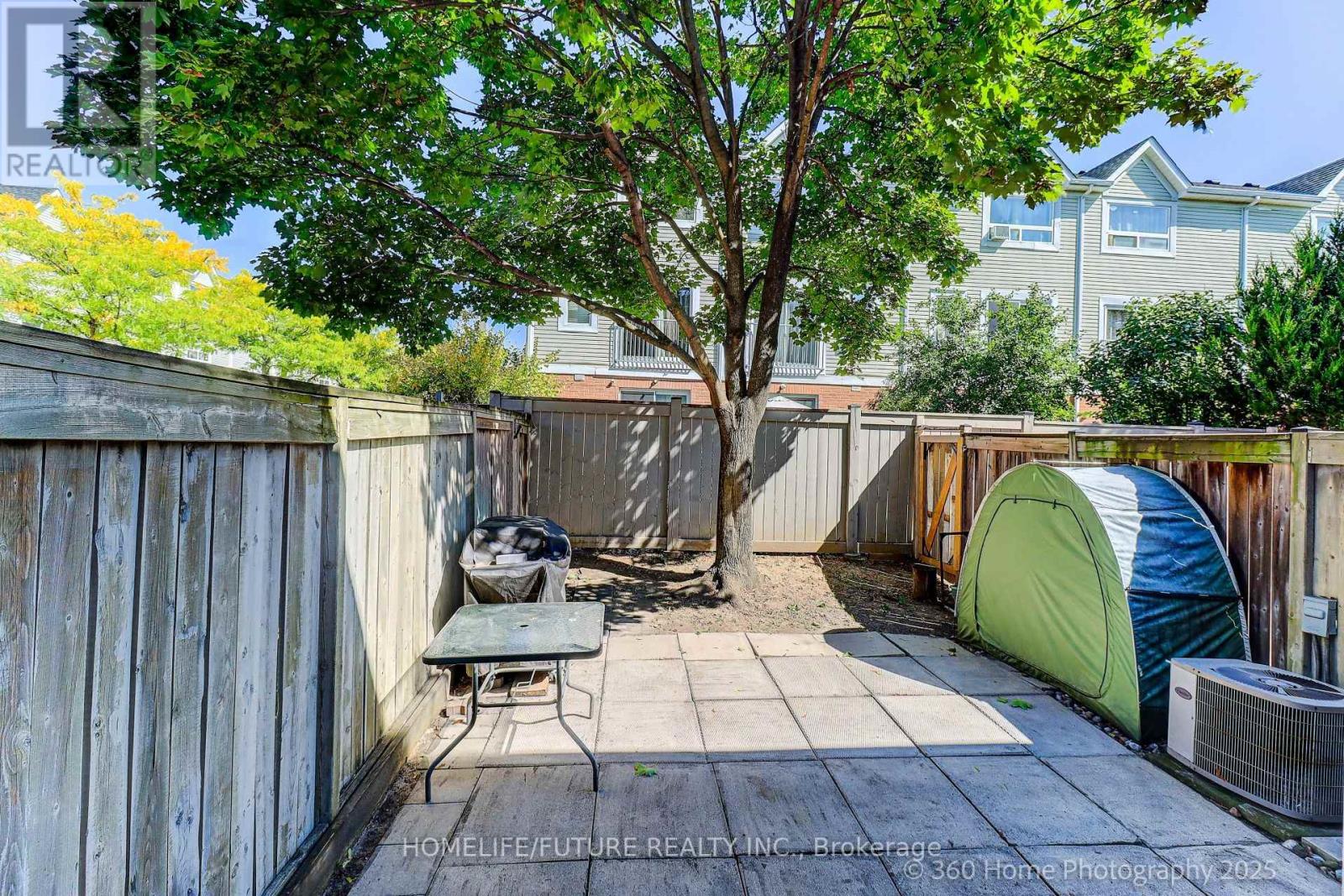 17 - 1292 Sherwood Mills Boulevard, Mississauga, Ontario  L5V 2G8 - Photo 23 - W12412279