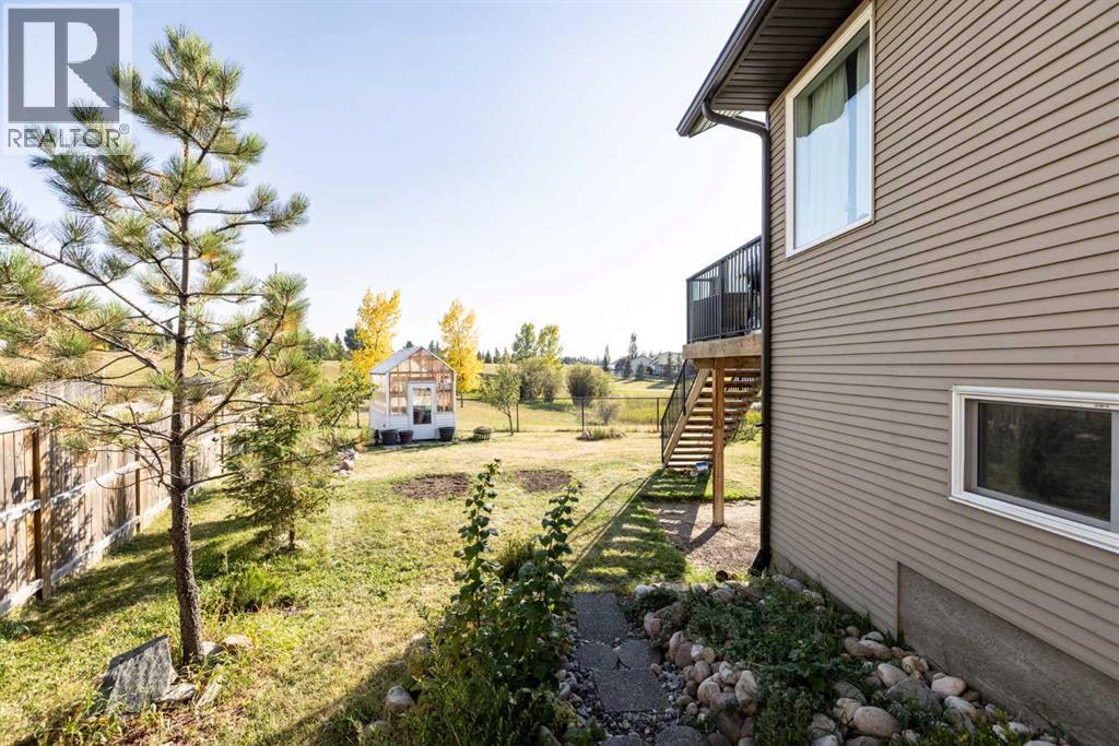 5224 48 Streetclose, Innisfail, Alberta  T4G 0B9 - Photo 39 - A2258139