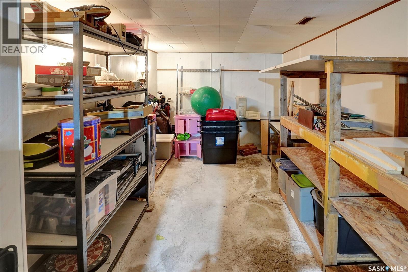 730 James Street N, Lumsden, Saskatchewan  S0G 3C0 - Photo 30 - SK018725