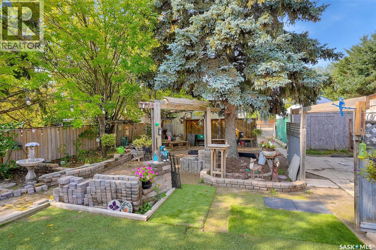 730 James Street N, Lumsden, Saskatchewan  S0G 3C0 - Photo 40 - SK018725