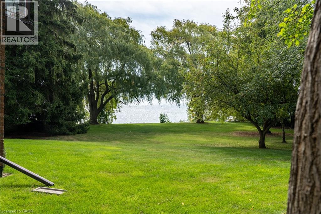 20 Arkendo Drive, Oakville, Ontario  L6J 5T9 - Photo 4 - 40770875