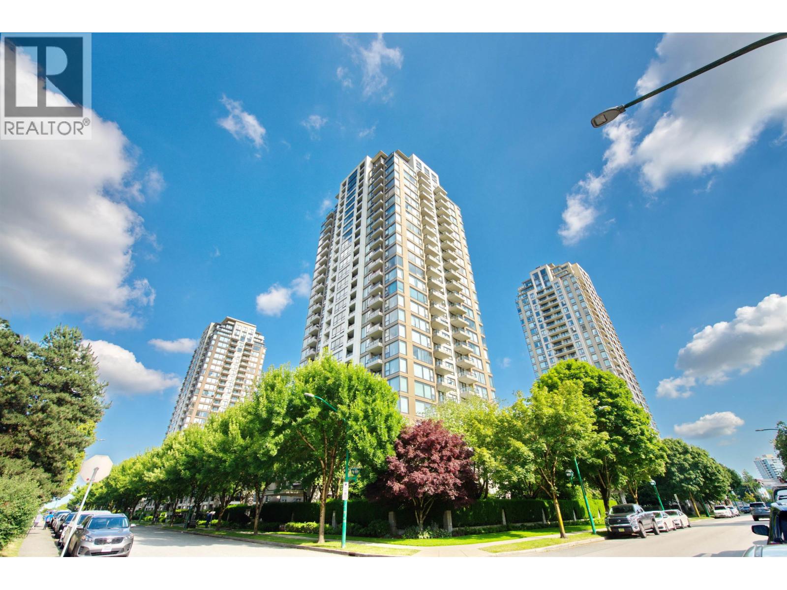 202 7108 COLLIER STREET, Burnaby, British Columbia