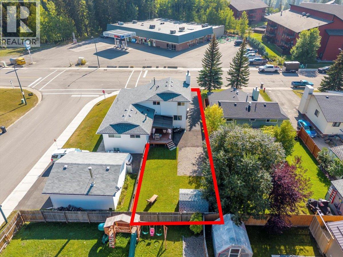 1291 Ponderosa Drive, Sparwood, British Columbia  V0B 2G2 - Photo 39 - 10363521