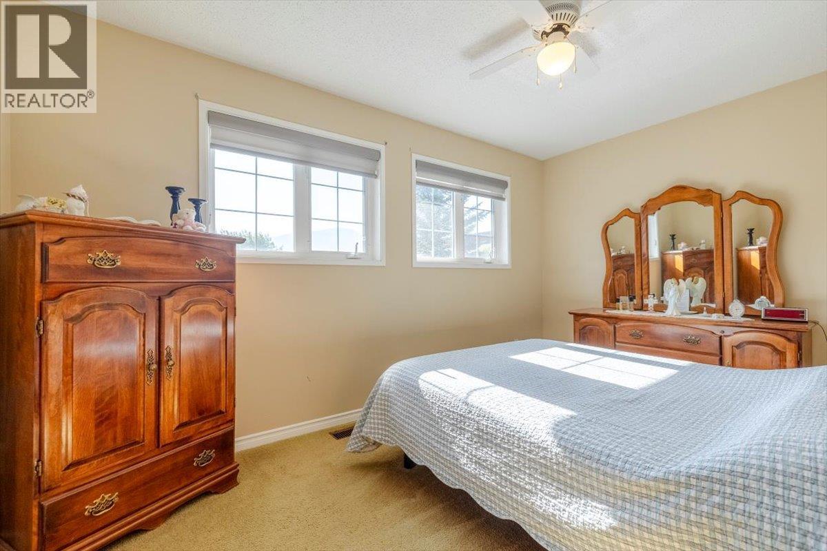 1291 Ponderosa Drive, Sparwood, British Columbia  V0B 2G2 - Photo 18 - 10363521