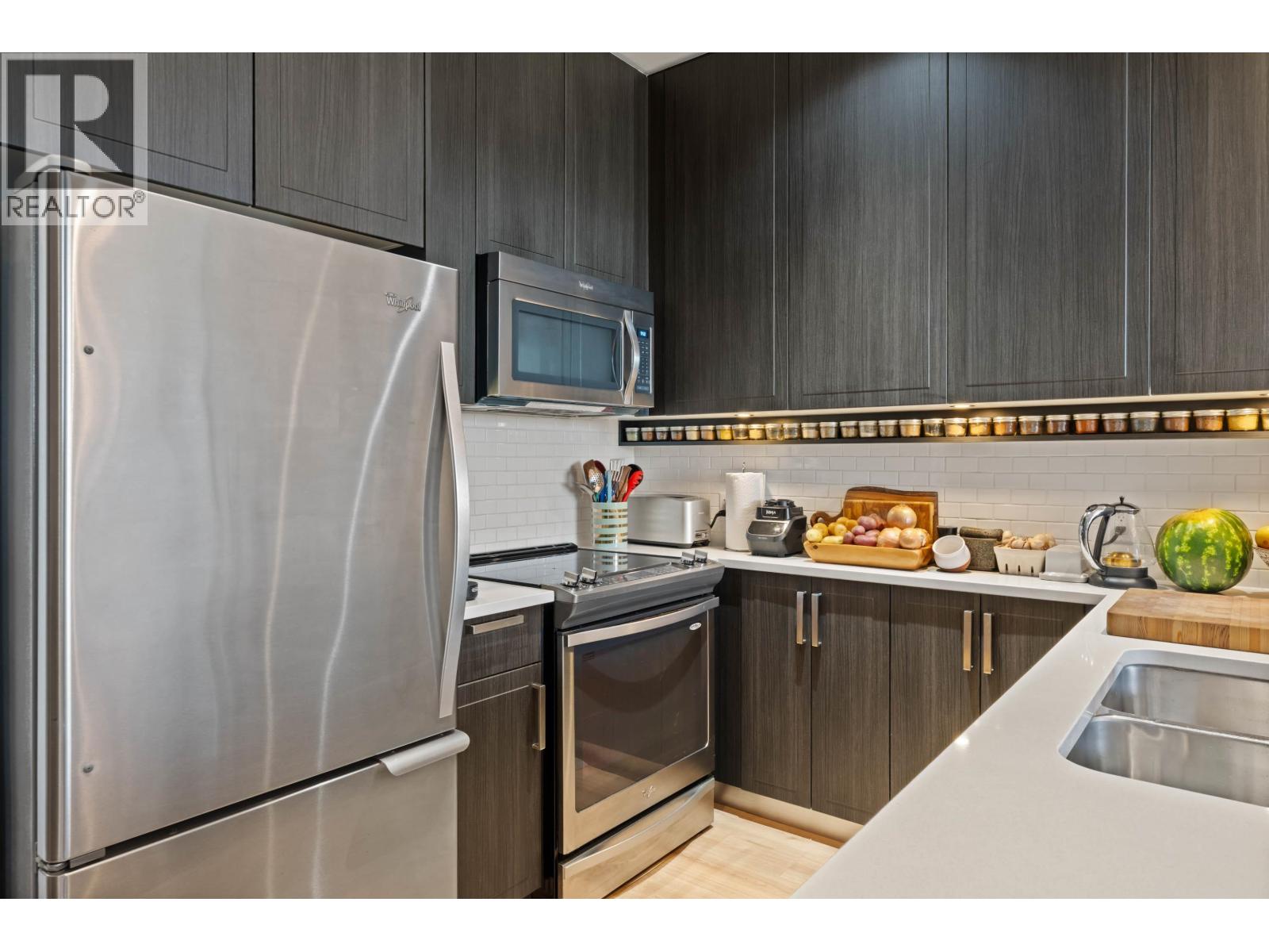 308 2307 Ranger Lane, Port Coquitlam, British Columbia  V3B 0L7 - Photo 13 - R3050014