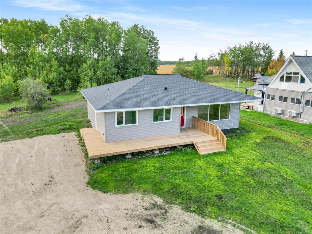 2 Brook Dale Road, Lac Du Bonnet Rm, Manitoba  R0E 1A0 - Photo 1 - 202523157
