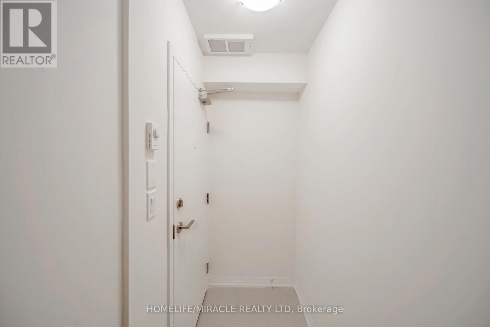 27 - 165 Tapscott Road N, Toronto, Ontario  M1B 0E8 - Photo 9 - E12410253