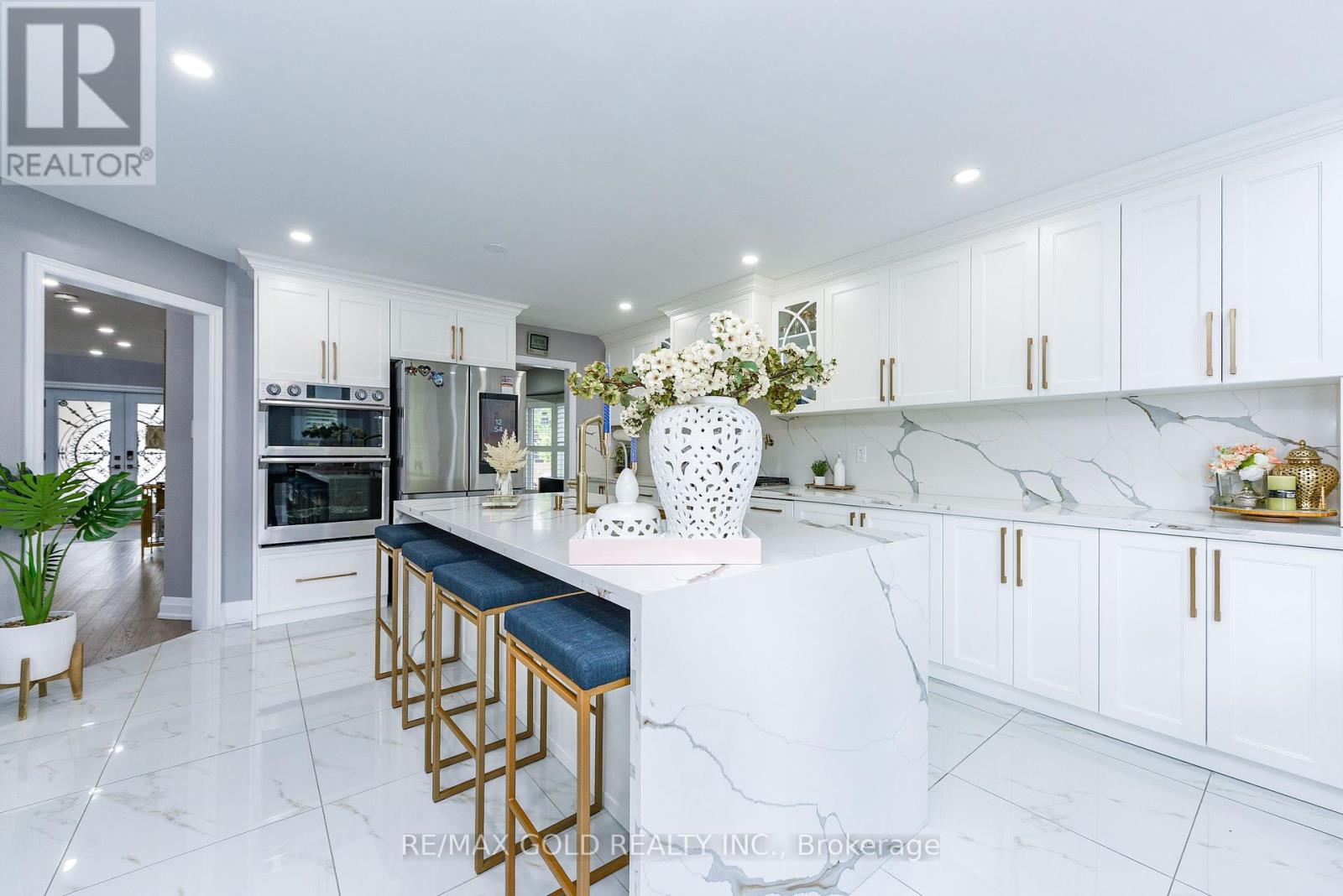 4 Gollop Crescent, Halton Hills, Ontario  L7G 5N9 - Photo 12 - W12415607