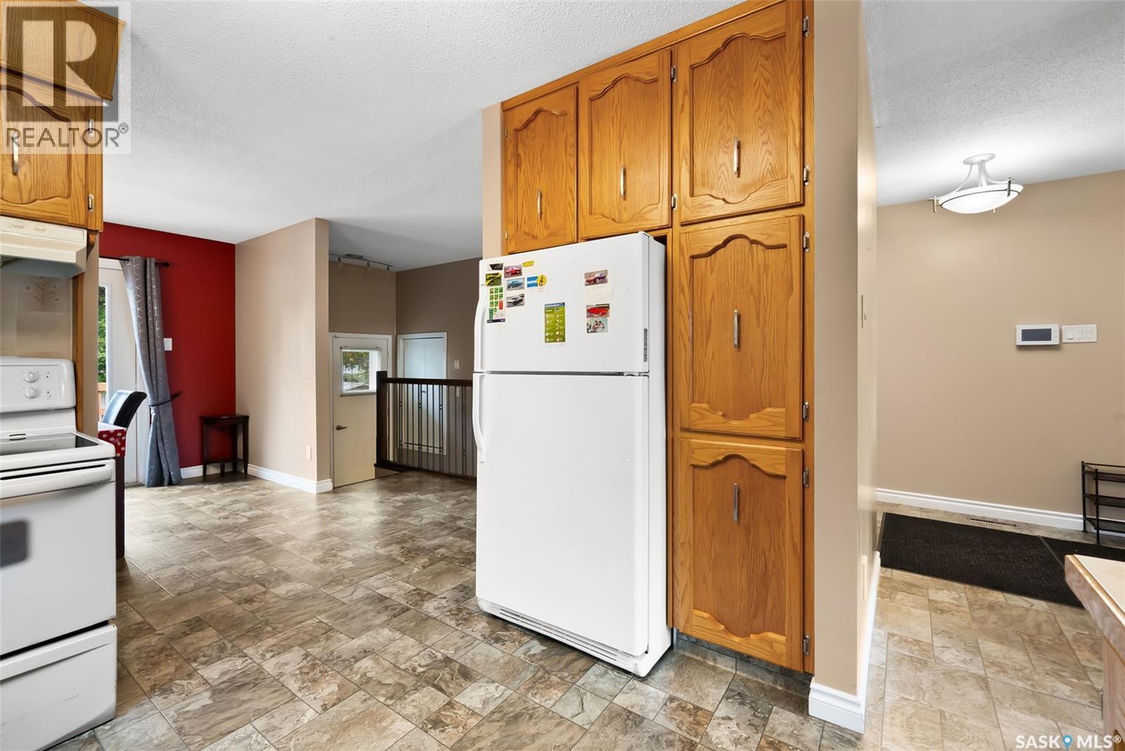 179 Mcinnis Crescent, Regina, Saskatchewan  S4R 3E9 - Photo 11 - SK018883
