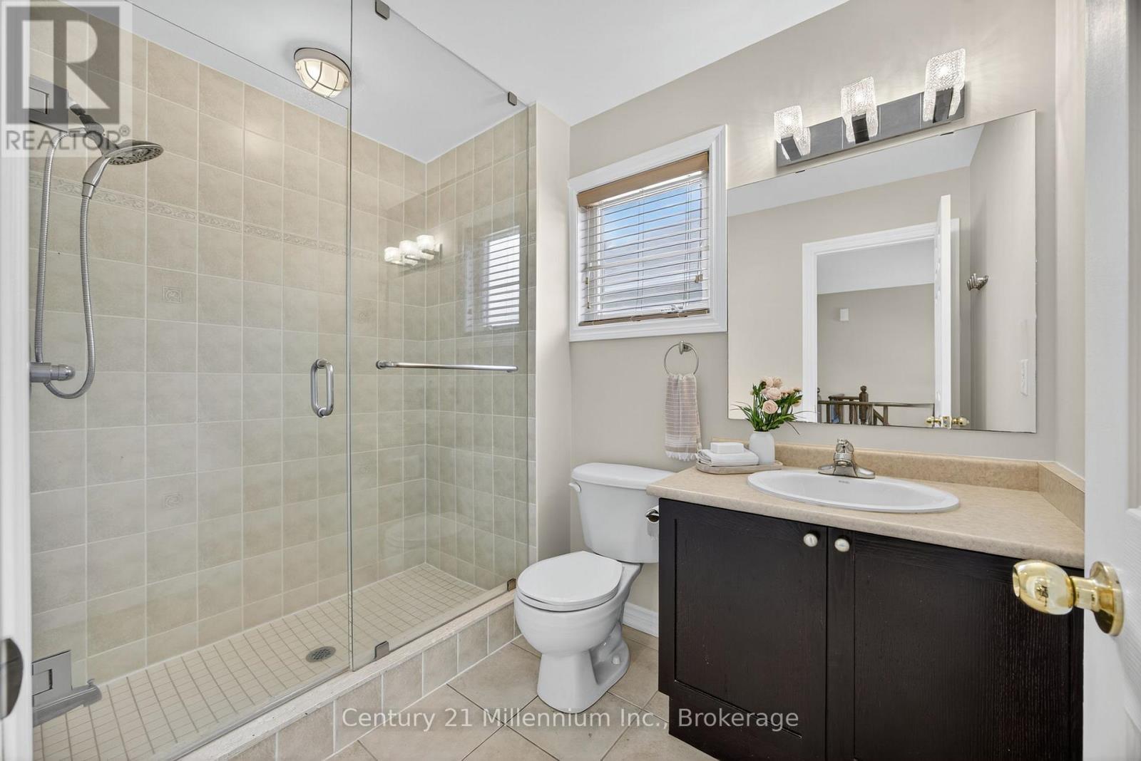 45 Red Pine Crescent, Wasaga Beach, Ontario  L9Z 3B2 - Photo 24 - S12416237