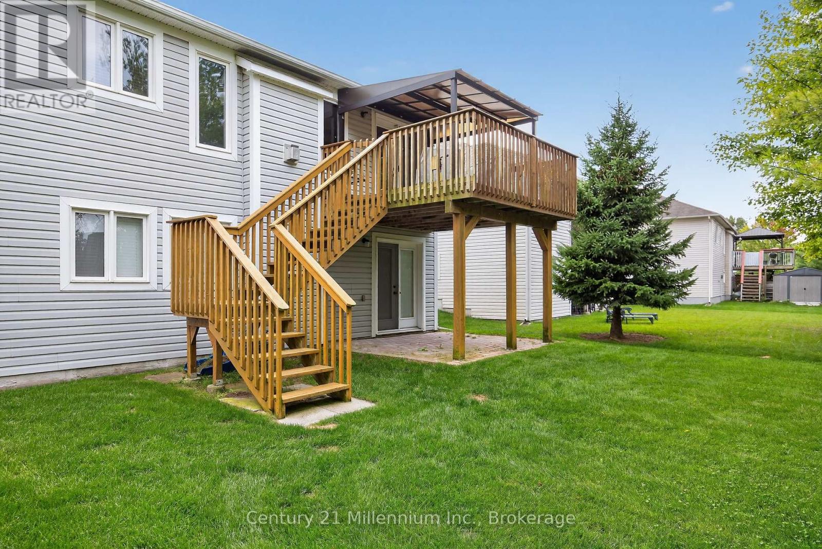 45 Red Pine Crescent, Wasaga Beach, Ontario  L9Z 3B2 - Photo 32 - S12416237