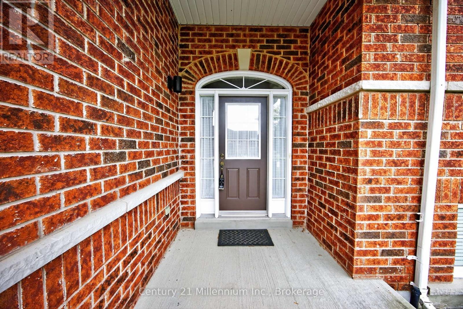 Property at 45 RED PINE CRESCENT image 4