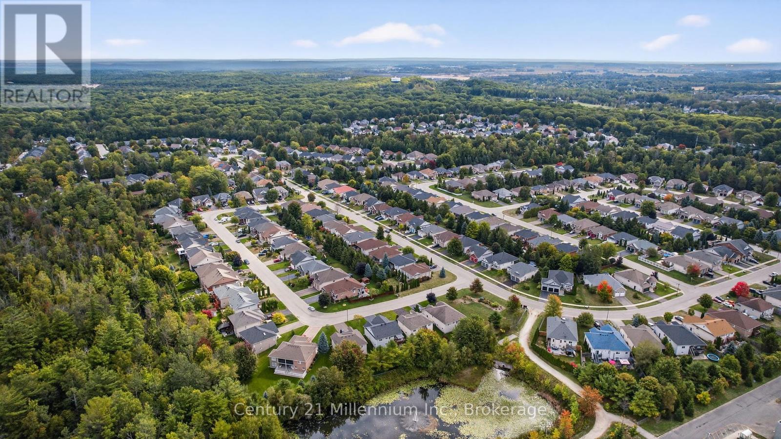 45 Red Pine Crescent, Wasaga Beach, Ontario  L9Z 3B2 - Photo 44 - S12416237