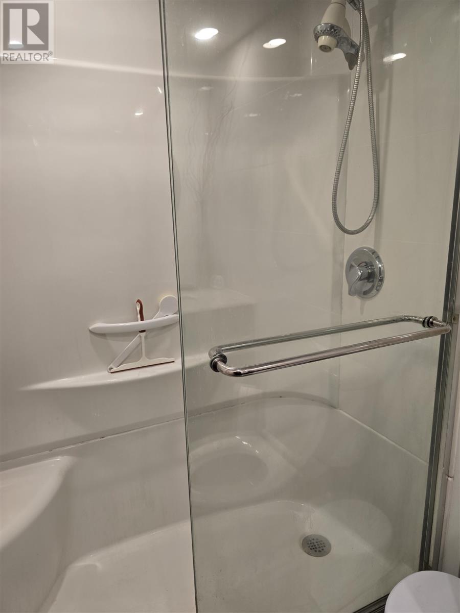 1139 Queen St E # 1207, Sault Ste. Marie, Ontario  P6A 6K5 - Photo 20 - SM252525