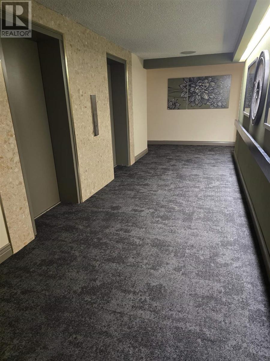 1139 Queen St E # 1207, Sault Ste. Marie, Ontario  P6A 6K5 - Photo 3 - SM252525