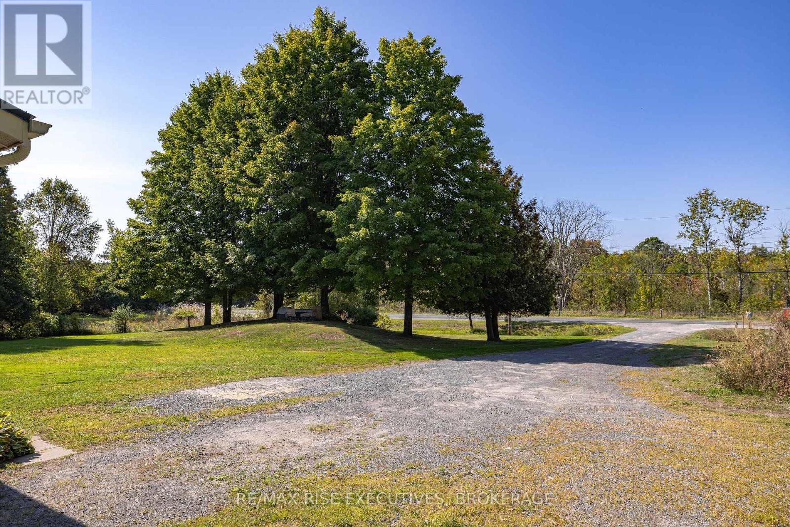 9009 Perth Road, Rideau Lakes, Ontario  K0G 1X0 - Photo 27 - X12416199
