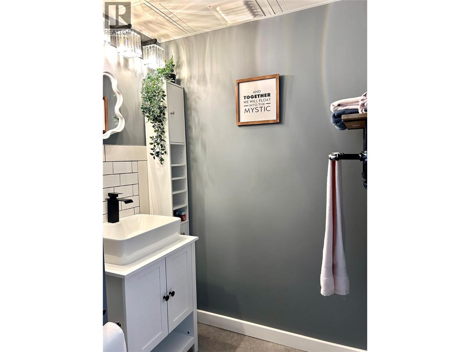 75 103rd Avenue, Kimberley, British Columbia  V1A 3A6 - Photo 22 - 10363458