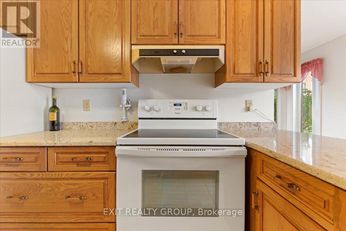 117 - 52 Tripp Boulevard, Quinte West (Trenton Ward), Ontario  K8V 5V1 - Photo 16 - X12416261