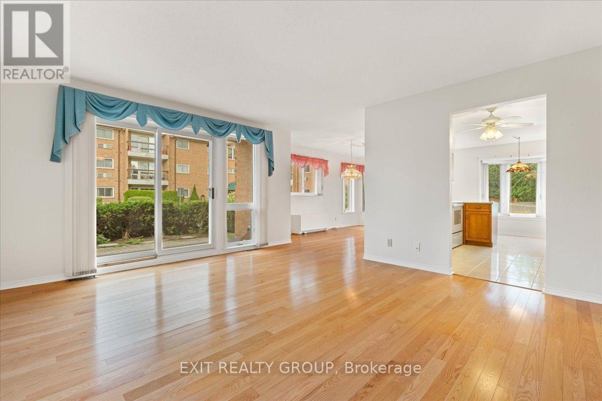 117 - 52 Tripp Boulevard, Quinte West (Trenton Ward), Ontario  K8V 5V1 - Photo 3 - X12416261