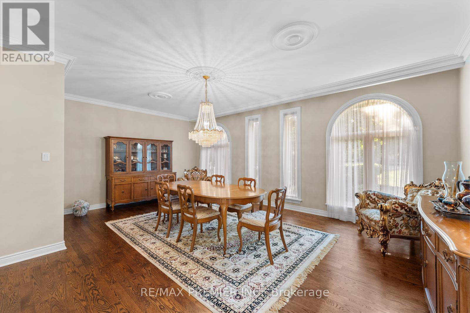 261 Sylvadene Parkway, Vaughan, Ontario  L4L 2M8 - Photo 23 - N12415077