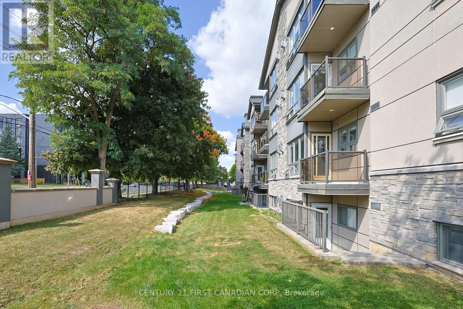 215 - 15 Jacksway Crescent, London North, Ontario  N5X 3T8 - Photo 19 - X12416219