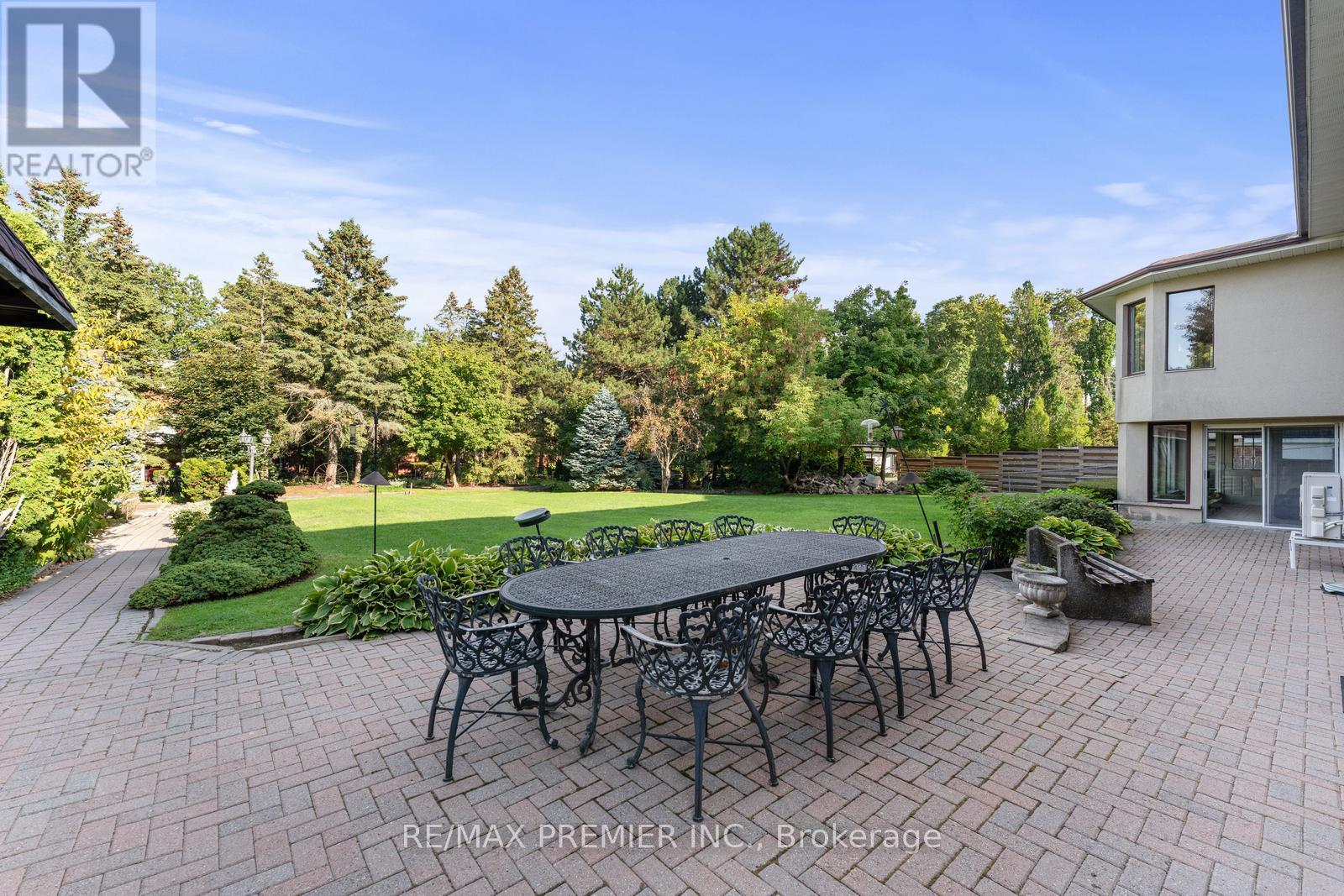 261 Sylvadene Parkway, Vaughan, Ontario  L4L 2M8 - Photo 39 - N12415077