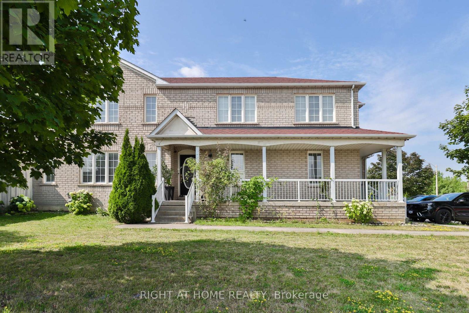 1 Eastview Gate, Brampton, Ontario  L6P 1M6 - Photo 1 - W12320895