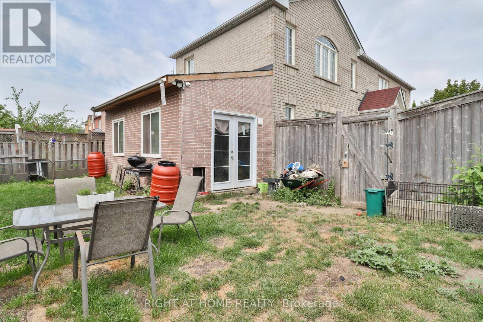 1 Eastview Gate, Brampton, Ontario  L6P 1M6 - Photo 8 - W12320895