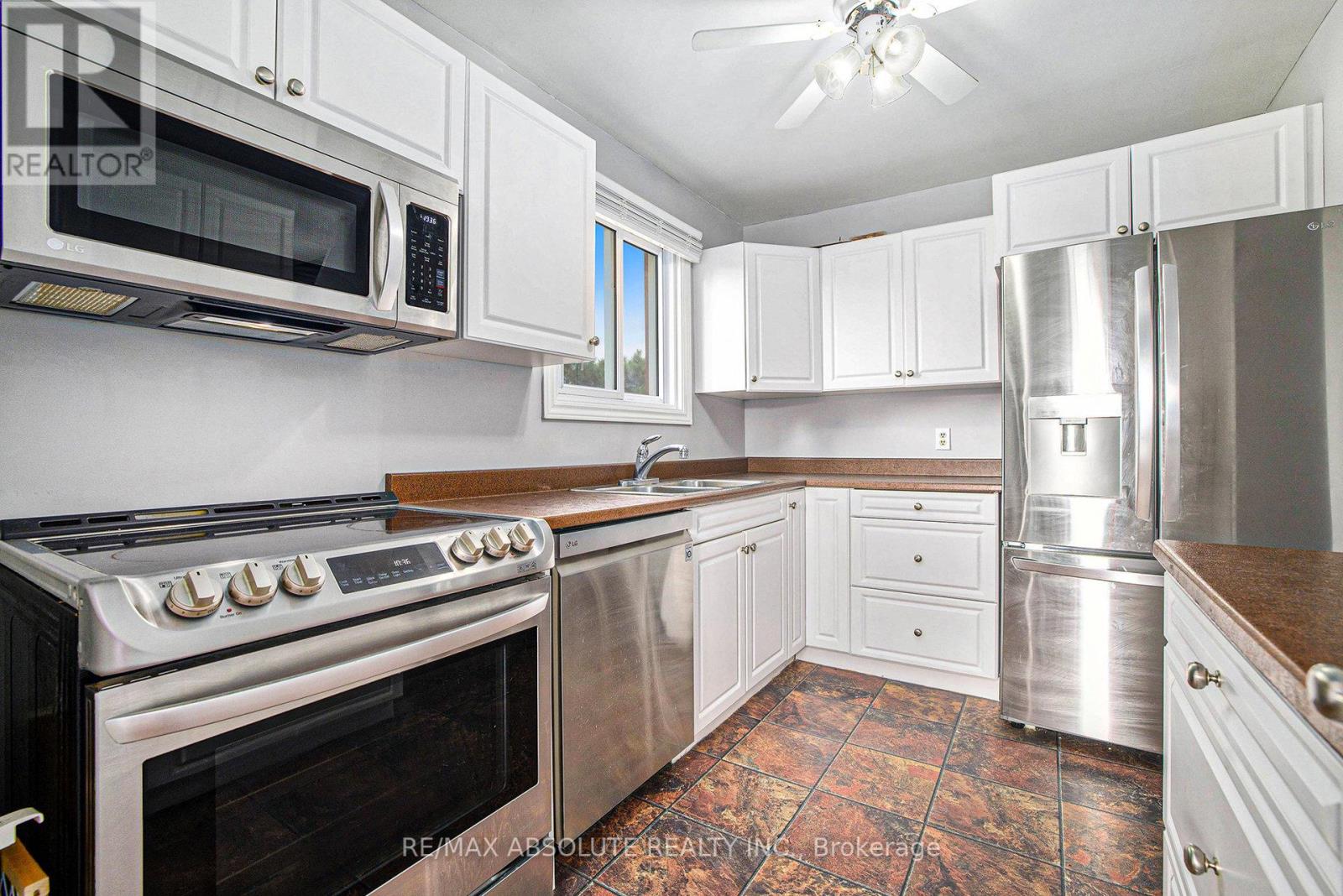 208 - 24 Townline Road W, Carleton Place, Ontario  K7C 4B6 - Photo 10 - X12416204