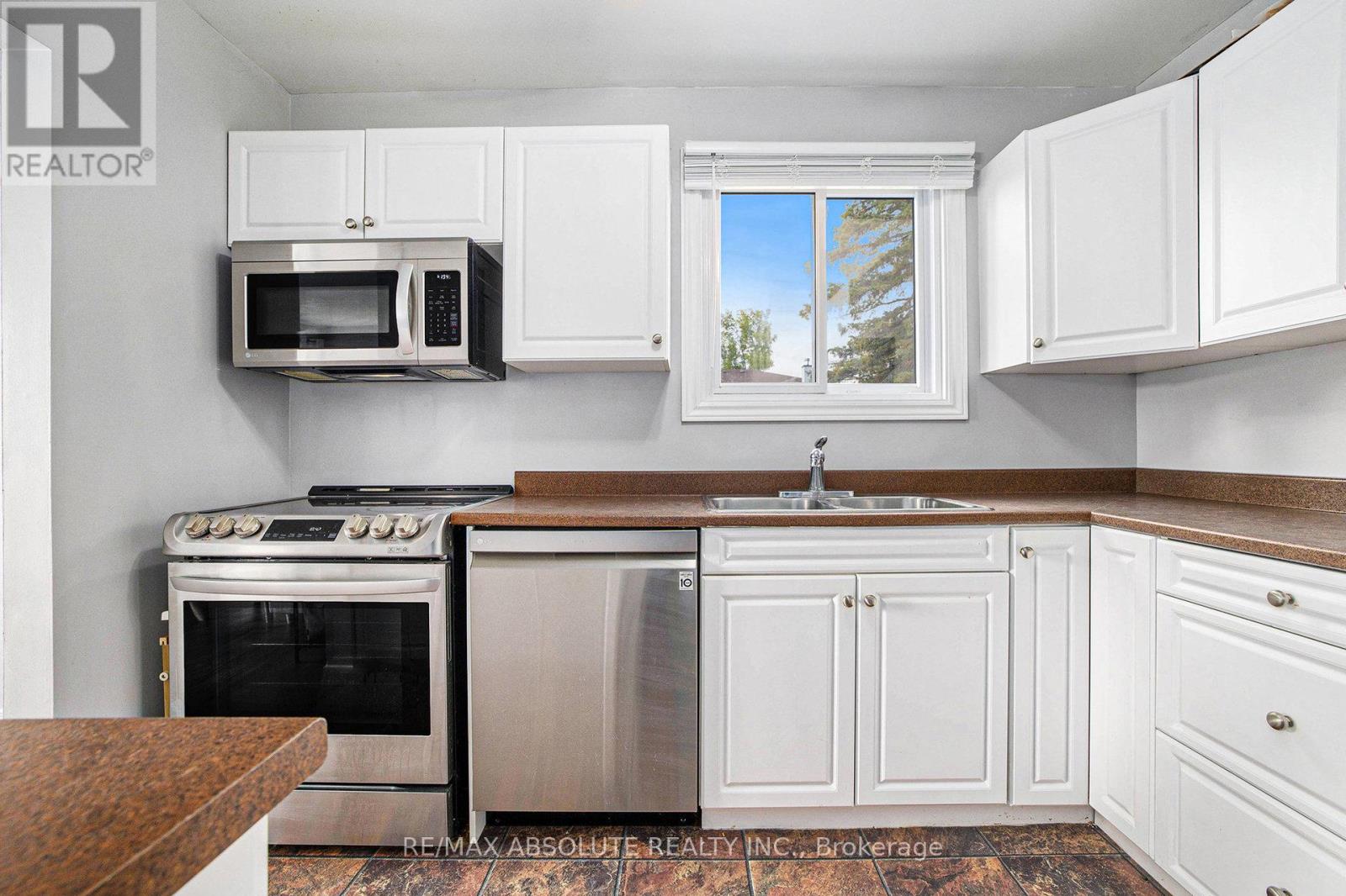 208 - 24 Townline Road W, Carleton Place, Ontario  K7C 4B6 - Photo 12 - X12416204
