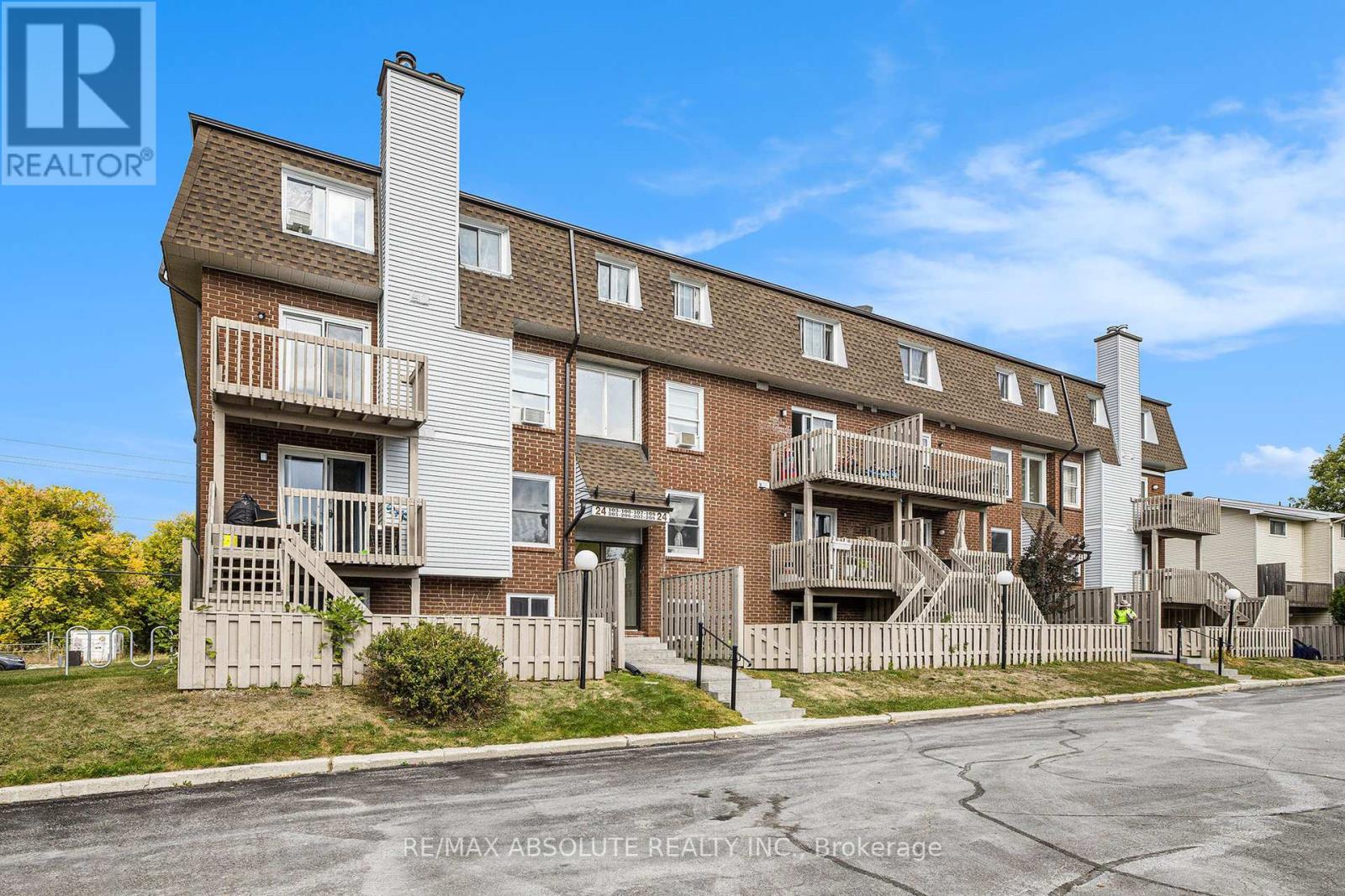 208 - 24 Townline Road W, Carleton Place, Ontario  K7C 4B6 - Photo 2 - X12416204