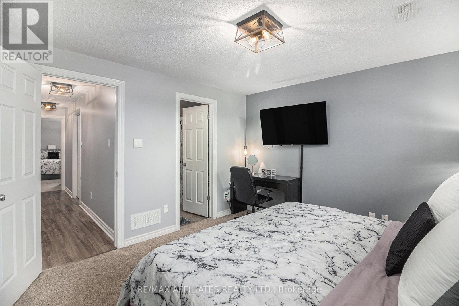440 Harvest Valley Avenue, Ottawa, Ontario  K4A 0V6 - Photo 16 - X12416244