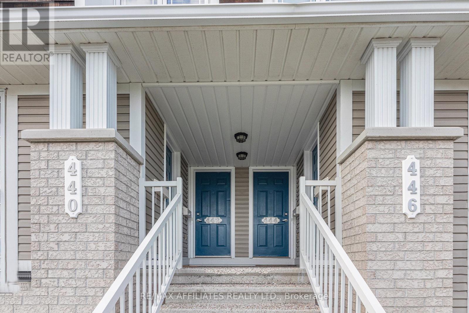 440 Harvest Valley Avenue, Ottawa, Ontario  K4A 0V6 - Photo 3 - X12416244