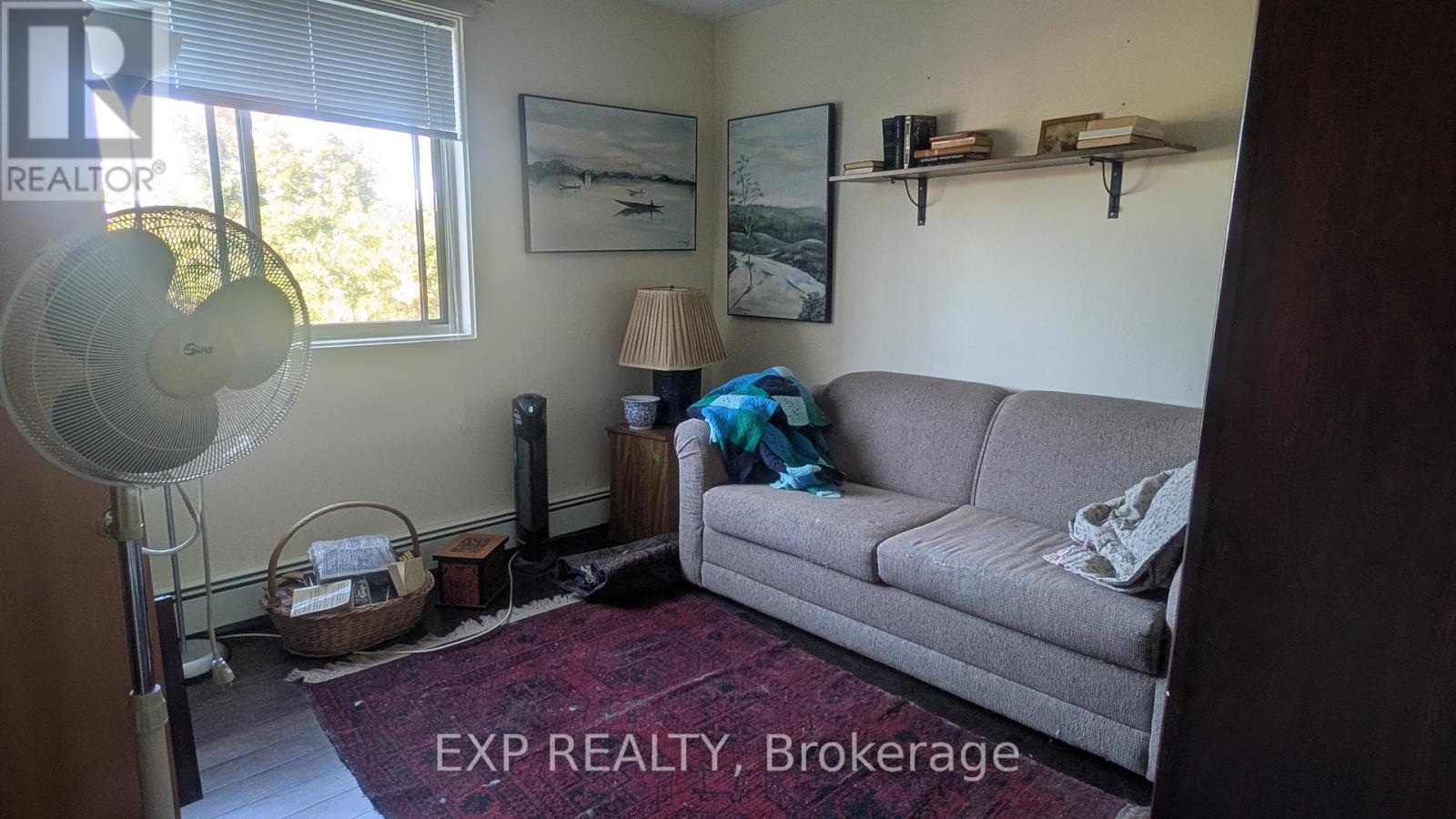 518 - 20 Chesterton Drive, Ottawa, Ontario  K2E 6Z7 - Photo 15 - X12416324