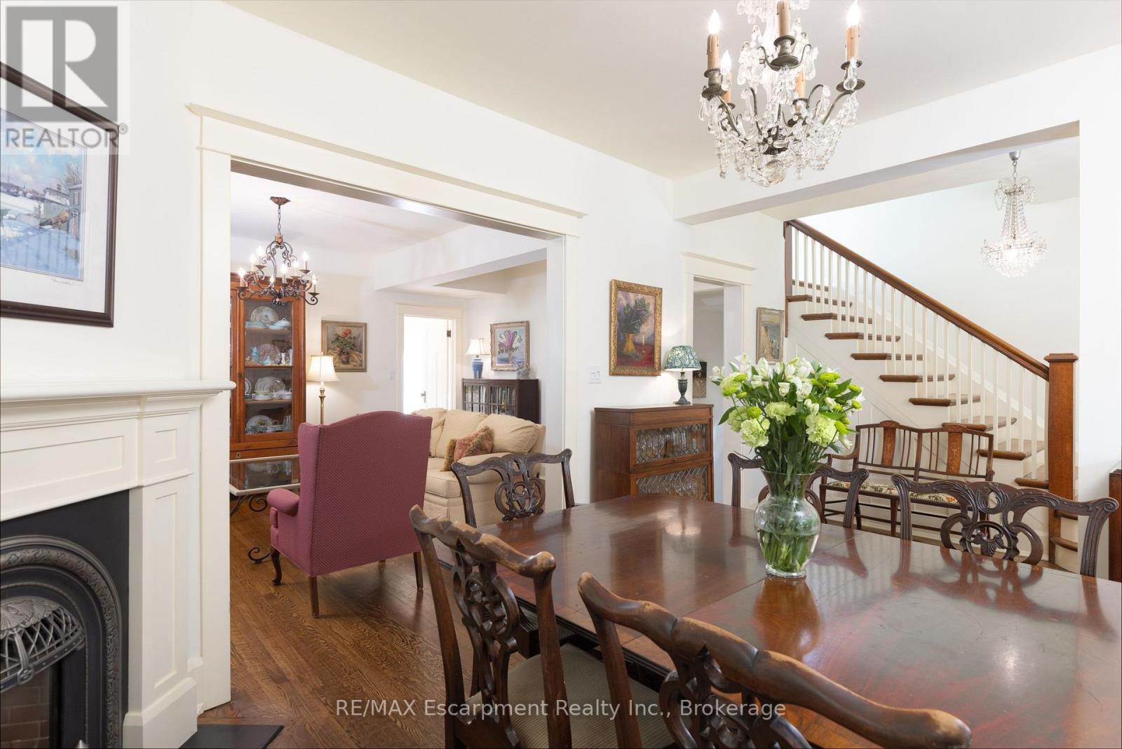 73 Park Avenue, Oakville, Ontario  L6J 3Y1 - Photo 10 - W12416298