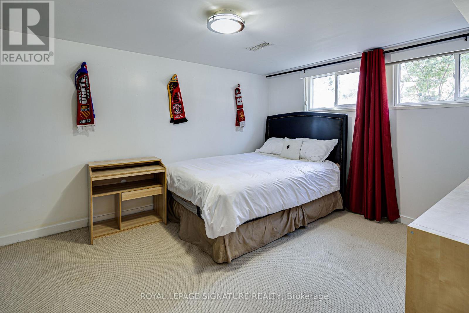 2 Parmbelle Crescent, Toronto, Ontario  M3A 3G6 - Photo 35 - C12416161