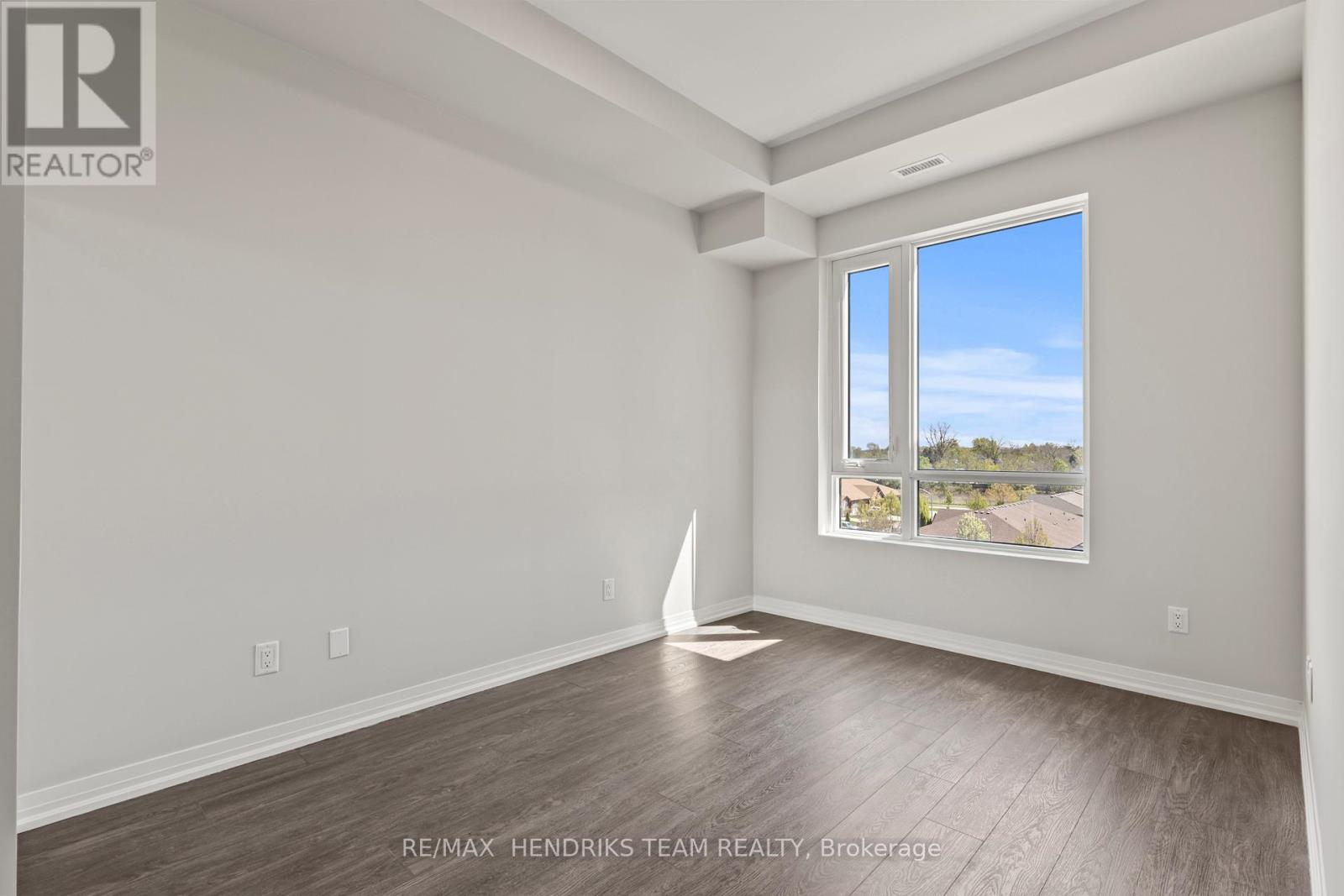 Up19 - 50 Herrick Avenue, St. Catharines, Ontario  L2P 0G3 - Photo 15 - X12416196