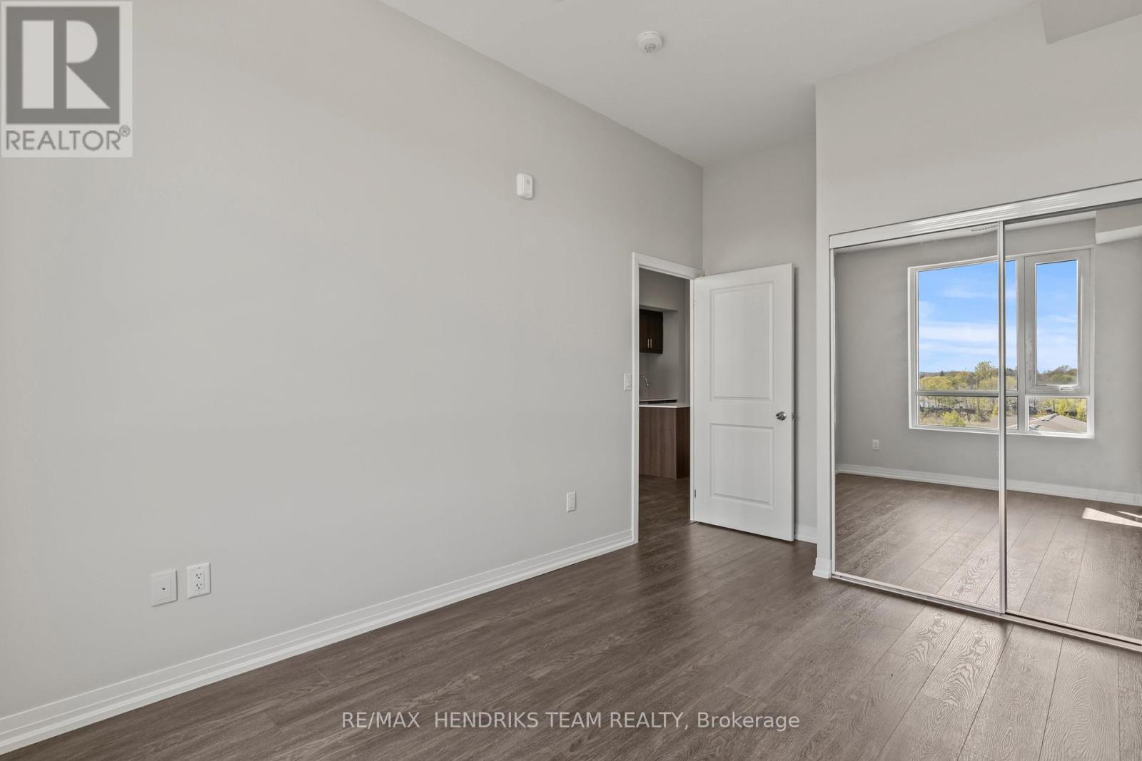 Up19 - 50 Herrick Avenue, St. Catharines, Ontario  L2P 0G3 - Photo 16 - X12416196