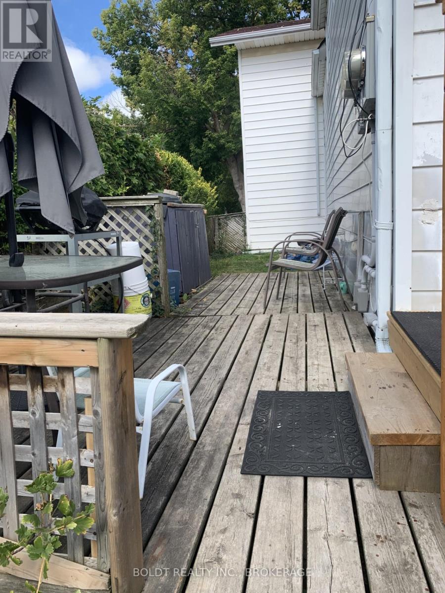 4573 Armoury Street, Niagara Falls, Ontario  L2E 1S5 - Photo 24 - X12416311