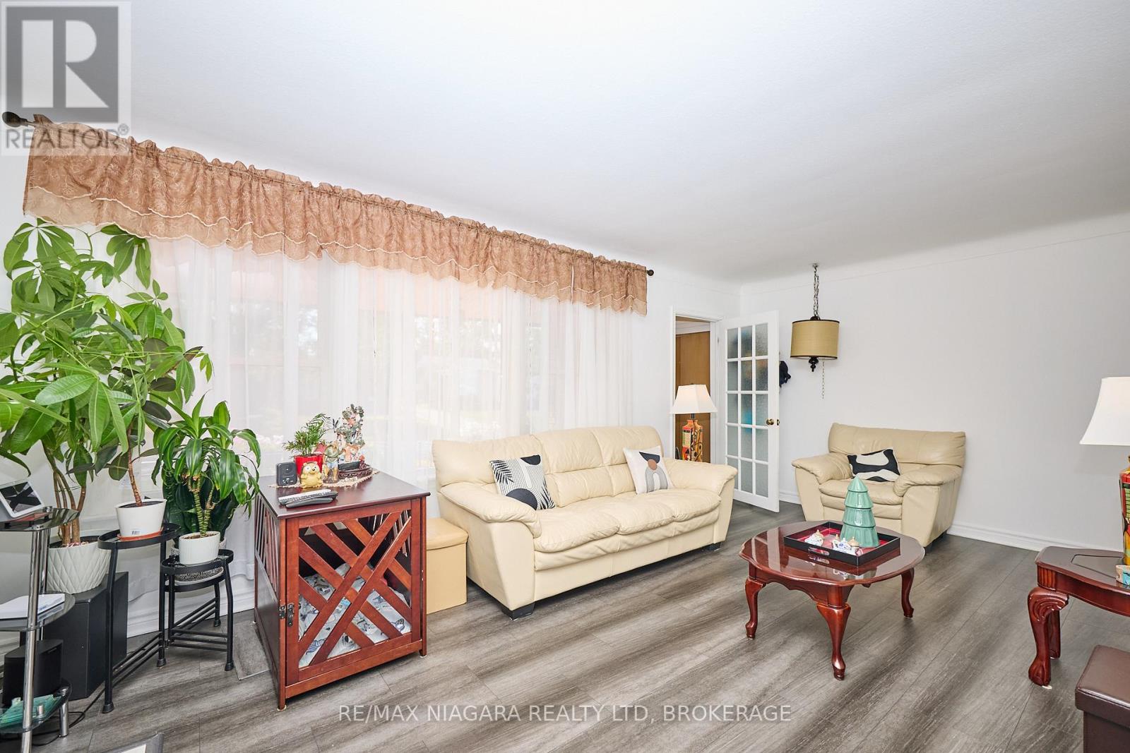316 Bowen Road, Fort Erie, Ontario  L2A 2Y9 - Photo 15 - X12416318